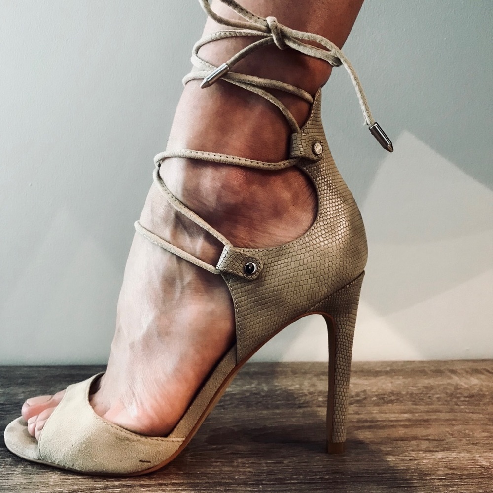 Dolce Vita Wrap up heels